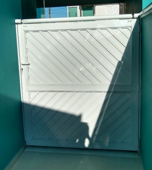 Proteção para portão de garagem